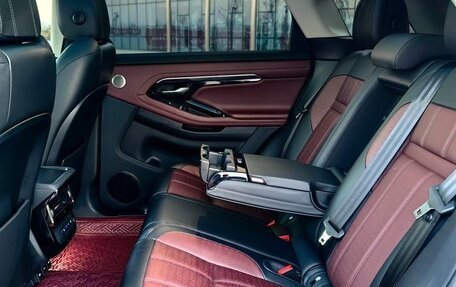 Land Rover Range Rover Evoque II, 2021 год, 2 980 000 рублей, 15 фотография