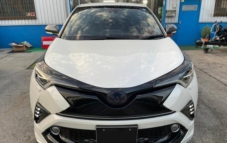 Toyota C-HR I рестайлинг, 2019 год, 1 460 000 рублей, 2 фотография