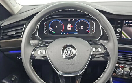 Volkswagen Jetta VII, 2021 год, 1 700 000 рублей, 6 фотография