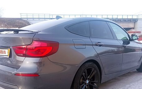BMW 3 серия, 2019 год, 2 450 000 рублей, 13 фотография