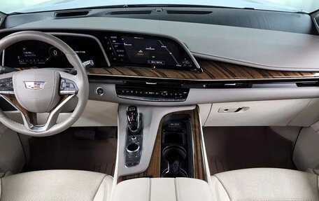 Cadillac Escalade V, 2021 год, 11 314 000 рублей, 7 фотография