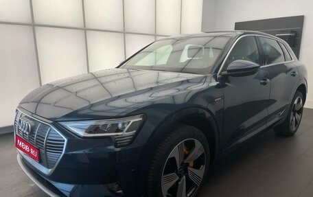 Audi e-tron I, 2021 год, 7 700 000 рублей, 1 фотография