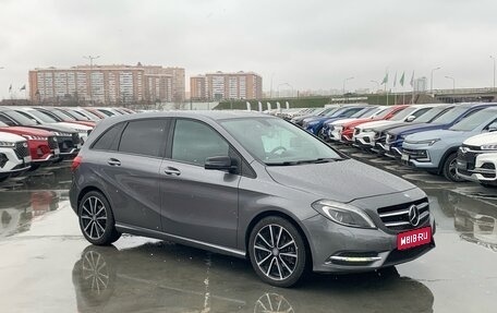 Mercedes-Benz B-Класс, 2014 год, 1 379 000 рублей, 1 фотография