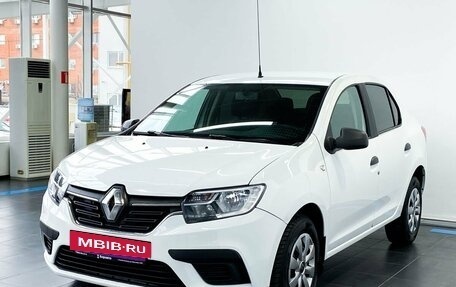 Renault Logan II, 2018 год, 949 900 рублей, 2 фотография