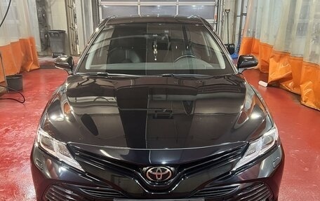Toyota Camry, 2018 год, 2 950 000 рублей, 7 фотография