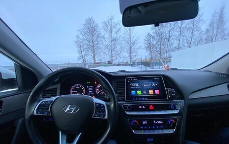 Hyundai Sonata VII, 2019 год, 2 100 000 рублей, 4 фотография