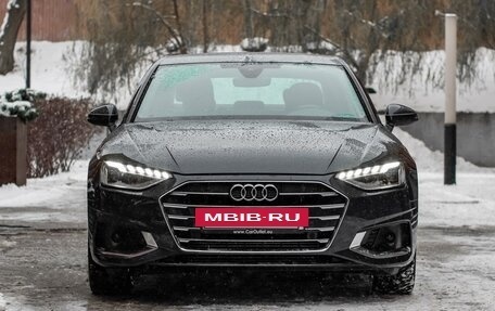 Audi A4, 2019 год, 2 790 000 рублей, 2 фотография
