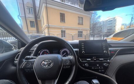 Toyota Camry, 2021 год, 2 670 000 рублей, 8 фотография