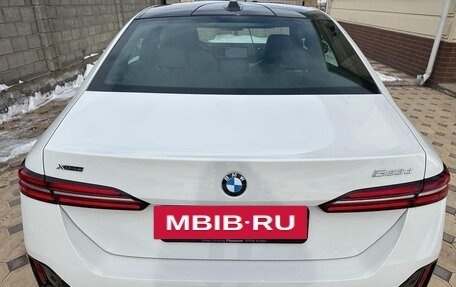 BMW 5 серия, 2023 год, 9 890 000 рублей, 6 фотография