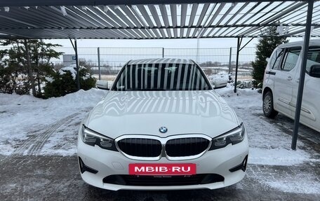 BMW 3 серия, 2021 год, 2 990 000 рублей, 21 фотография