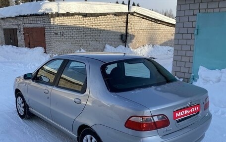 Fiat Albea I рестайлинг, 2009 год, 440 000 рублей, 3 фотография