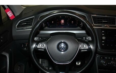 Volkswagen Tiguan II, 2020 год, 2 549 000 рублей, 9 фотография
