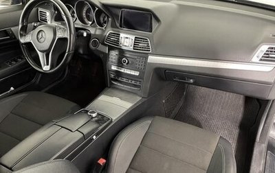 Mercedes-Benz E-Класс, 2015 год, 1 900 000 рублей, 1 фотография