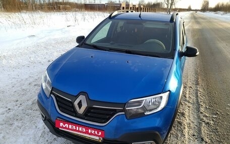 Renault Logan II, 2019 год, 1 200 000 рублей, 3 фотография