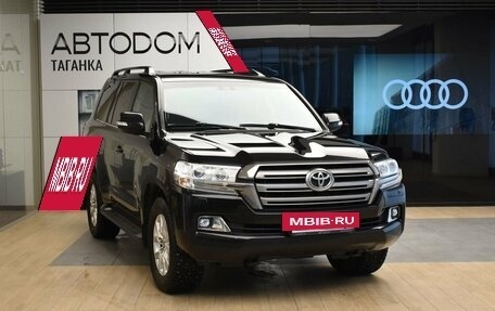 Toyota Land Cruiser 200, 2020 год, 8 978 000 рублей, 3 фотография