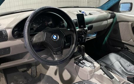 BMW 3 серия, 2000 год, 300 000 рублей, 11 фотография