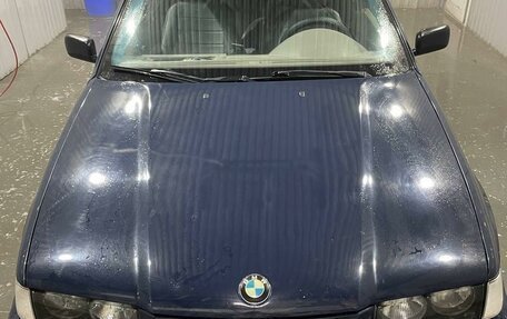 BMW 3 серия, 2000 год, 300 000 рублей, 21 фотография