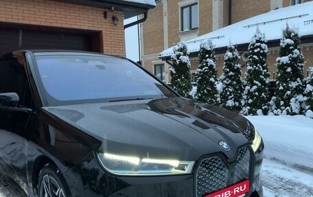 BMW iX, 2022 год, 11 000 000 рублей, 5 фотография