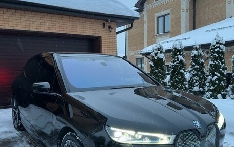 BMW iX, 2022 год, 11 000 000 рублей, 2 фотография