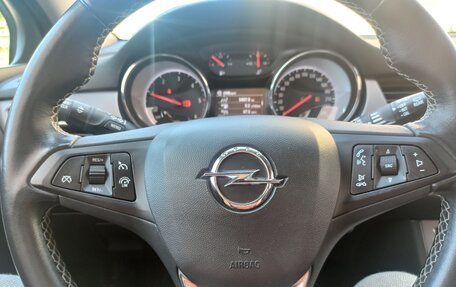 Opel Astra K, 2018 год, 1 400 000 рублей, 8 фотография