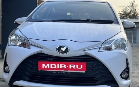 Toyota Vitz, 2017 год, 1 150 000 рублей, 2 фотография