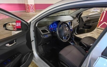 Hyundai Solaris II рестайлинг, 2018 год, 1 350 000 рублей, 13 фотография