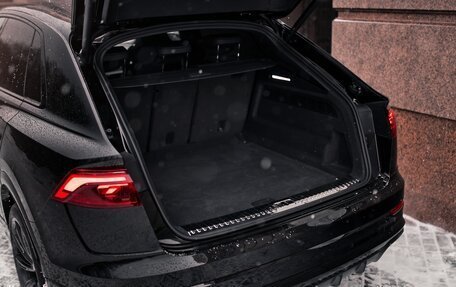Audi Q8 I, 2023 год, 13 980 000 рублей, 30 фотография