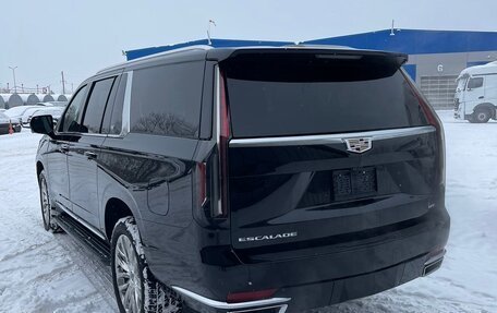 Cadillac Escalade V, 2022 год, 20 000 000 рублей, 12 фотография