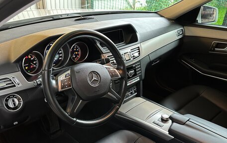 Mercedes-Benz E-Класс, 2014 год, 2 550 000 рублей, 11 фотография