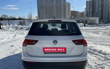 Volkswagen Tiguan II, 2018 год, 2 250 000 рублей, 8 фотография