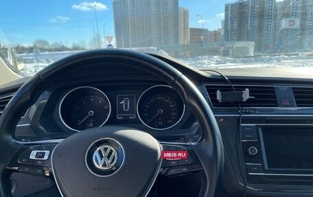 Volkswagen Tiguan II, 2018 год, 2 250 000 рублей, 7 фотография