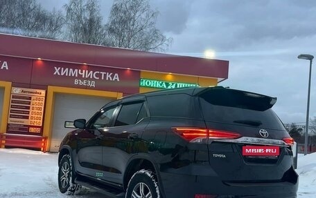 Toyota Fortuner II, 2018 год, 4 000 000 рублей, 6 фотография