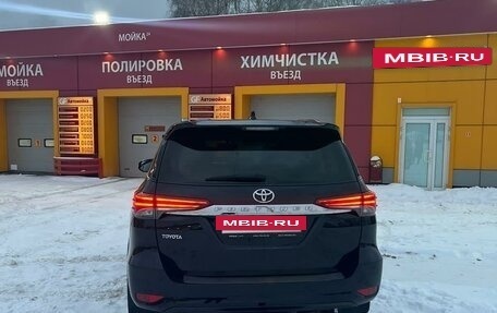 Toyota Fortuner II, 2018 год, 4 000 000 рублей, 5 фотография