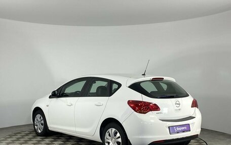 Opel Astra J, 2011 год, 990 000 рублей, 7 фотография