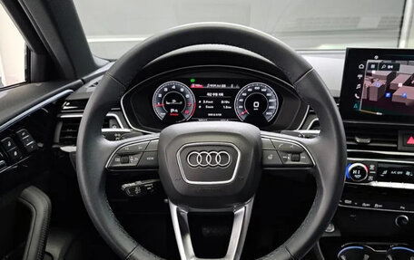 Audi A4, 2021 год, 3 700 000 рублей, 9 фотография