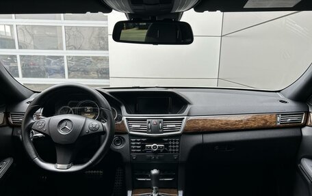 Mercedes-Benz E-Класс, 2011 год, 1 799 000 рублей, 14 фотография