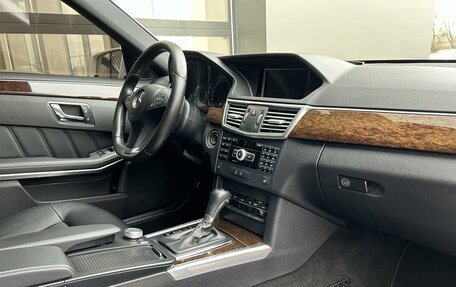 Mercedes-Benz E-Класс, 2011 год, 1 799 000 рублей, 13 фотография