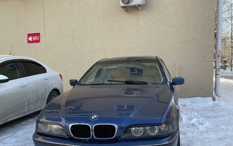 BMW 5 серия, 2001 год, 500 000 рублей, 1 фотография