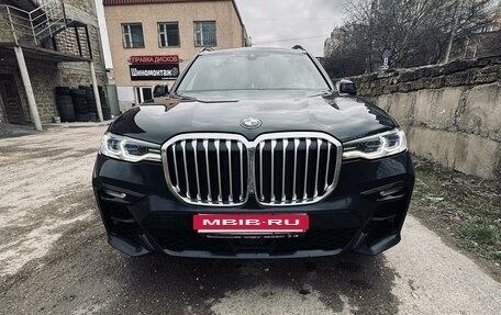 BMW X7, 2021 год, 10 500 000 рублей, 2 фотография