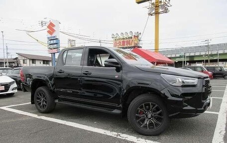 Toyota Hilux VIII, 2023 год, 3 700 000 рублей, 4 фотография
