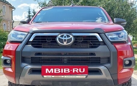 Toyota Hilux VIII, 2020 год, 4 385 000 рублей, 2 фотография