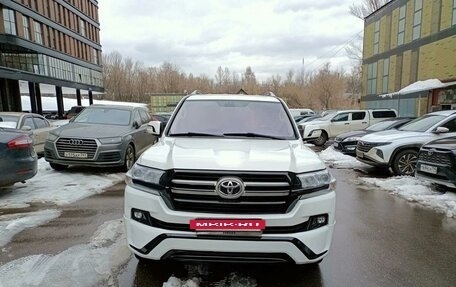 Toyota Land Cruiser 200, 2011 год, 3 700 000 рублей, 2 фотография