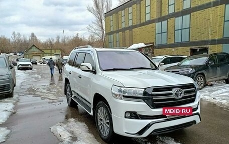 Toyota Land Cruiser 200, 2011 год, 3 700 000 рублей, 3 фотография