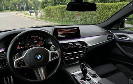 BMW 5 серия, 2019 год, 3 970 000 рублей, 5 фотография