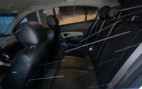 Chevrolet Cruze II, 2014 год, 980 000 рублей, 10 фотография