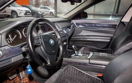 BMW 7 серия, 2009 год, 1 830 000 рублей, 15 фотография