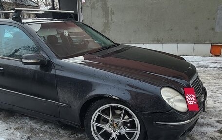 Mercedes-Benz E-Класс, 2003 год, 550 000 рублей, 2 фотография