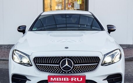 Mercedes-Benz E-Класс, 2020 год, 5 000 000 рублей, 2 фотография