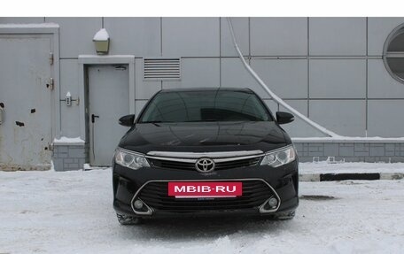 Toyota Camry, 2015 год, 2 237 000 рублей, 2 фотография