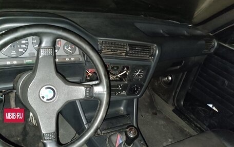 BMW 3 серия, 1986 год, 430 000 рублей, 12 фотография